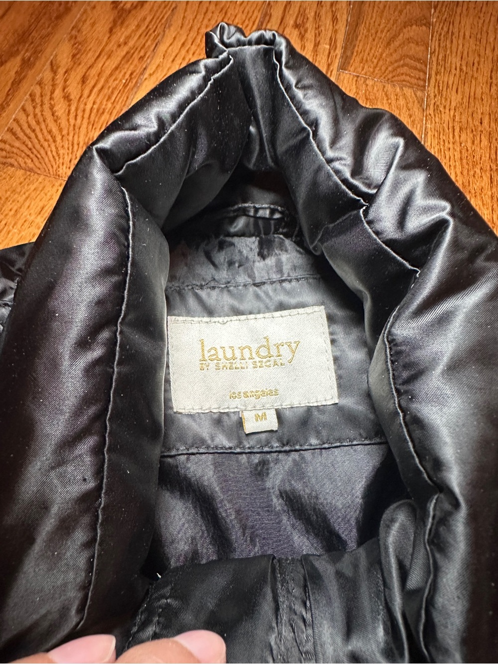 Laundry By Shelli Segal Shiny Black Quilted Puffer with Faux Fur Trim - Picture 7 of 9